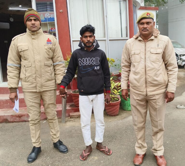 04 किशोरियों को बहला फुसला कर भगाने वाला अभियुक्त गिरफ्तार; चारो किशोरी बरामद