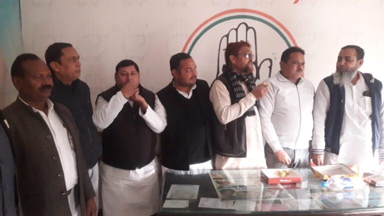 बिलकीस बानो बलात्कार के आरोपियों की माननीय उच्च न्यायालय के फ़ैसले का आजमगढ कांग्रेस कमेटी अल्प संख्यक विभाग ने स्वागत किया।
