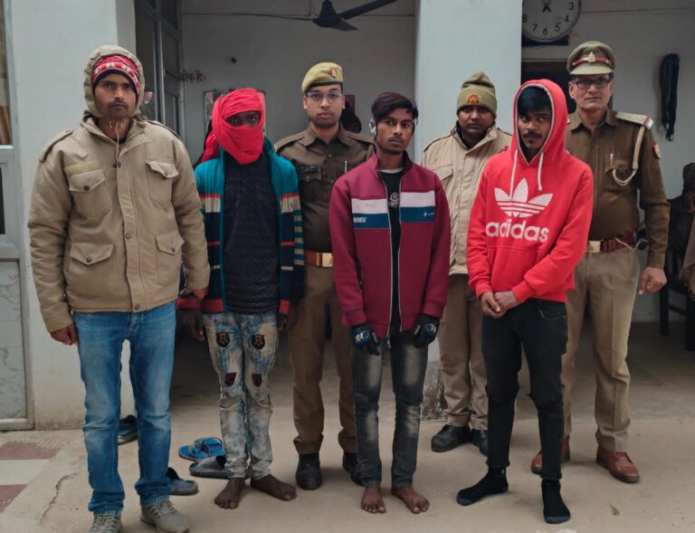चोरी की घटना का अनावरण; चोरी गये धानकुट्टी मशीन के साथ 02 अभियुक्त गिरफ्तार व 01 बाल अपचारी पुलिस अभिरक्षा में