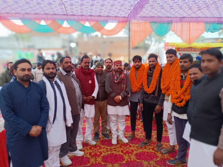 विकसित  भारत संकल्प यात्रा के अंतर्गत ग्राम सभा बगहीडाड़ व अशरफपुर किया गया कार्यक्रम