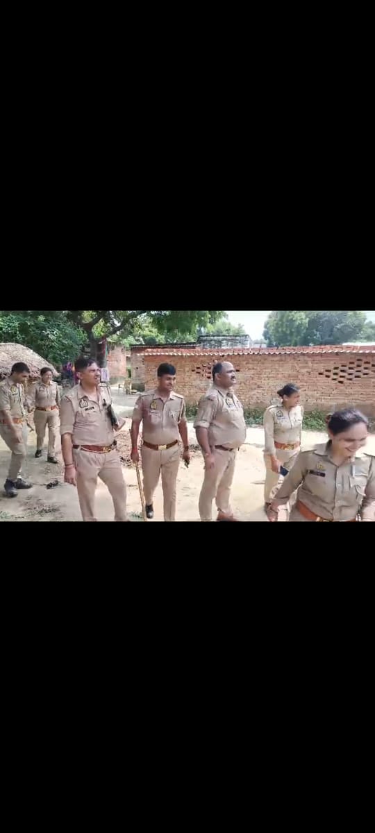 मारपीट के मामले मे आरोपियो के घर तरवा पुलिस लगातार डाल रही दबिश।