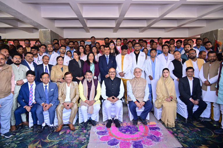 *माननीय उप मुख्यमंत्री जी ने जननायक चंद्रशेखर हॉस्पिटल एंड कैंसर इंस्टिट्यूट की अत्याधुनिक डायलिसिस इकाई का किया उद्घाटन*