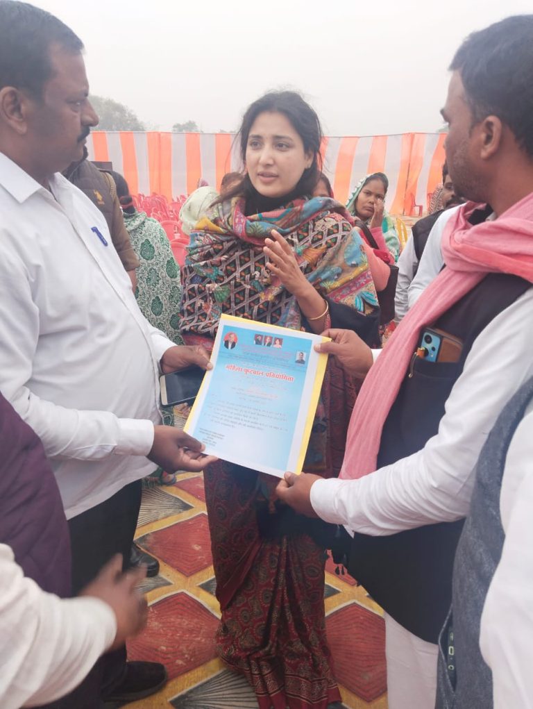 केराकत स्पोर्ट एकेडमी फेडरेशन के तत्वाधान में धरती पुत्र मुलायम सिंह यादव की स्मृति में राज्य स्तरीय महिला फुटबॉल प्रतियोगिता का आयोजन।