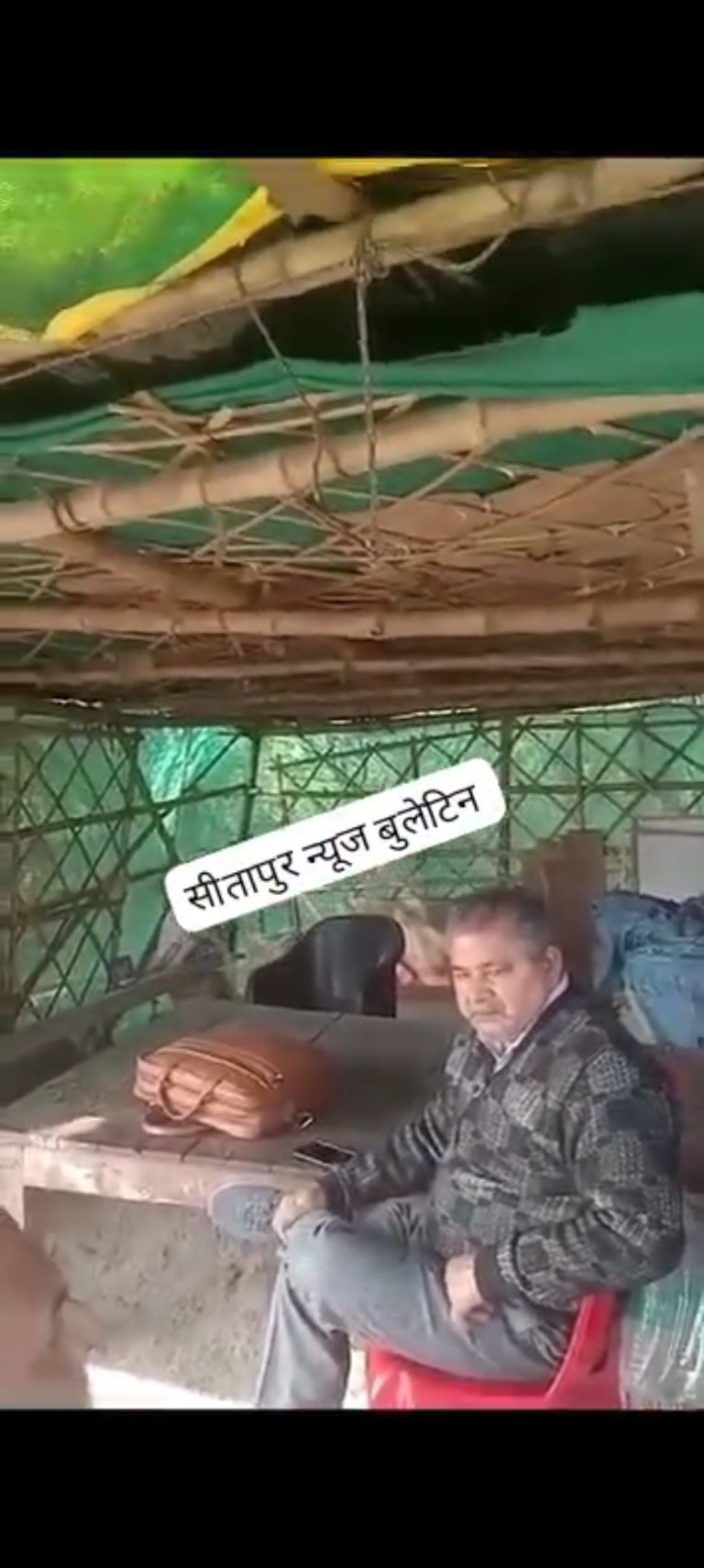 महोबा:–लेखपाल की रिश्वतखोरी का वीडियो आया सामने, वरासत के लिए 2000 रुपए लेने के बाद ऑनलाइन एंट्री के नाम पर मांगे 500 रुपए