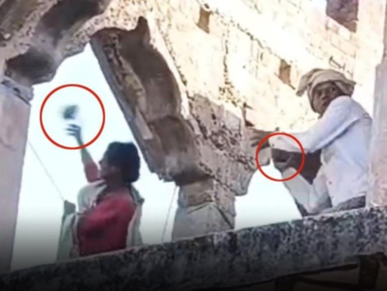 *दरभंगा में नवरात्री के पहले दिन मंदिर से लौट रहे लोगों पर पथराव, समुदाय विशेष के लोगों पर आरोप*