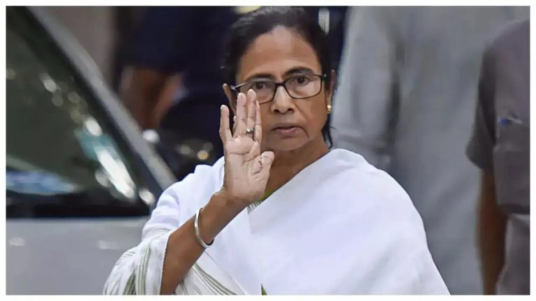 *आज लाल, गेरुआ एक हो गया’ मोथाबाड़ी हिंसा पर तनाव के बीच CM ममता बनर्जी ने विपक्ष पर साधा निशाना*