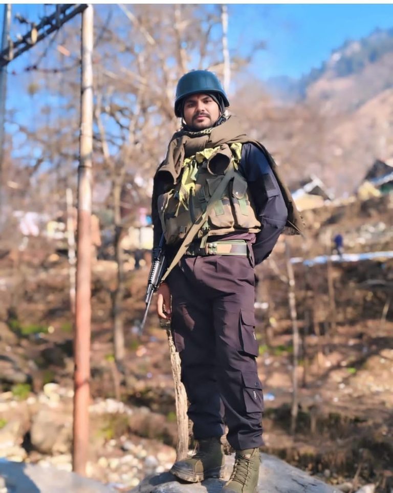 *__मुरादाबाद: जम्मू कश्मीर में तैनात BSF जवान की संदिग्ध मौत_*
