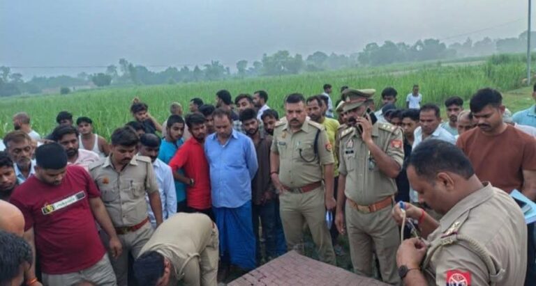 अयोध्या में किसान की हत्या,,, खेत में सिंचाई के दौरान धारदार हथियार से गला रेता, ई-रिक्शा चालक था मृतक