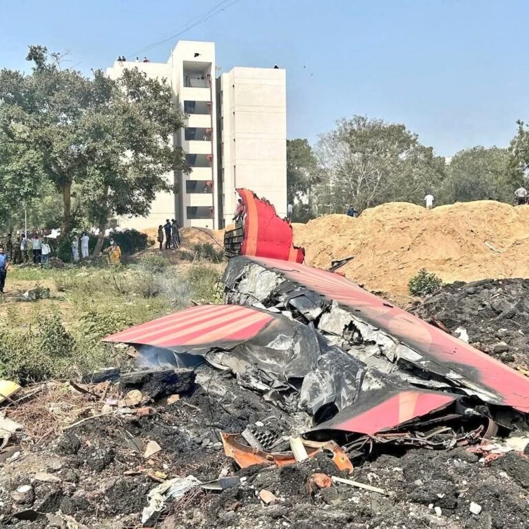 एयर इंडिया फ्लाइट क्रैश जांच रिपोर्ट जारी, AI-171 हादसे की असली वजह पता चल गई, 15 पेज में क्या-क्या लिखा?