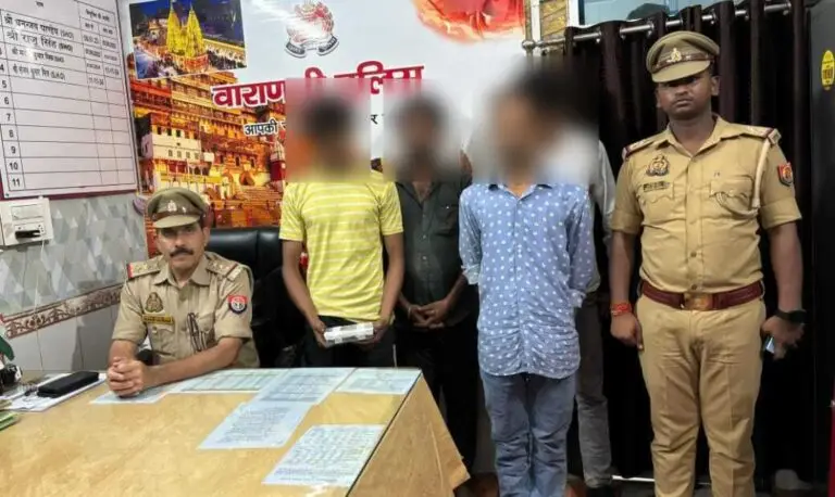 आनलाइन जुआ संचालन करने वाले चार अभियुक्तों को सिगरा पुलिस ने किया गिरफ्तार