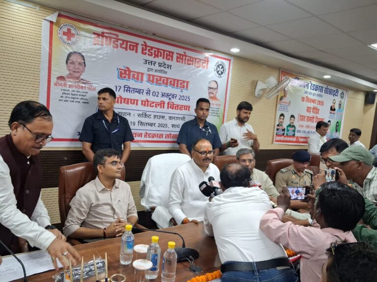 *इंडियन रेड क्रॉस सोसाइटी उत्तर प्रदेश शाखा द्वारा जनपद वाराणसी के 100 क्षय रोगियों को लिया गया गोद*