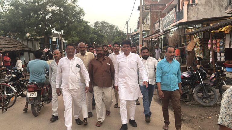 दुकानदारों को मिला लोक निर्माण विभाग का नोटिस, विधायक ने दी चेतावनी
