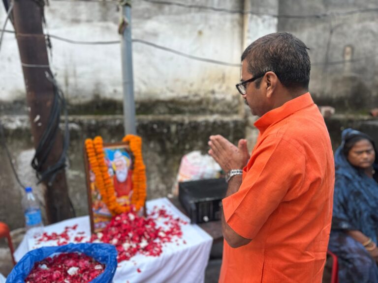 महर्षि वाल्मीकि जी एक द्रष्टा ऋषि थे, जिन्होंने रामायण के माध्यम से संपूर्ण मानवता को धर्म, का मार्ग दिखाया-डॉ नीलकंठ तिवारी