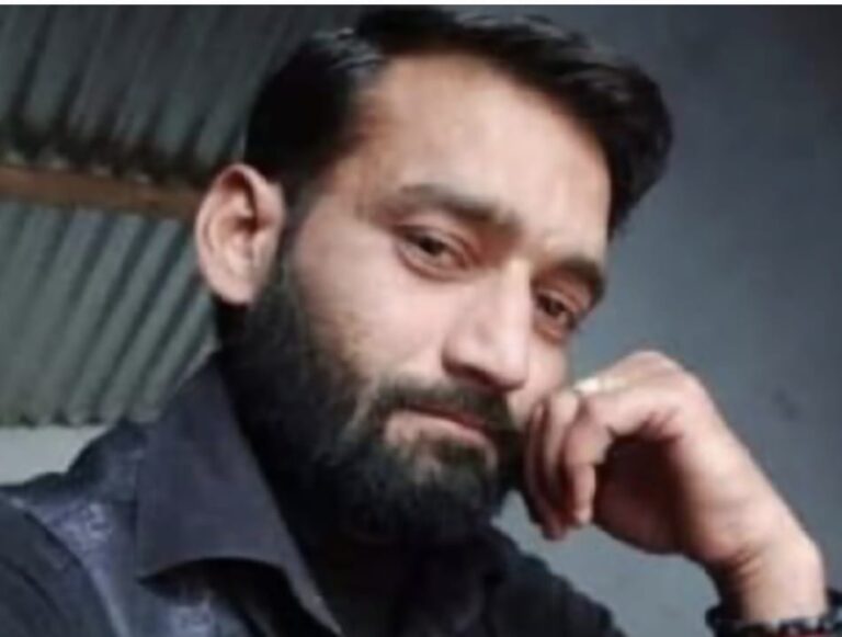 हिस्ट्रीशीटर दुर्गेश सिंह ने खुद को मारी गोली