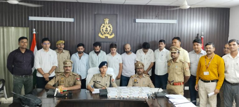 वाराणसी में अंतरराज्यीय साइबर गैंग का भंडाफोड़,5 शातिर गिरफ्तार