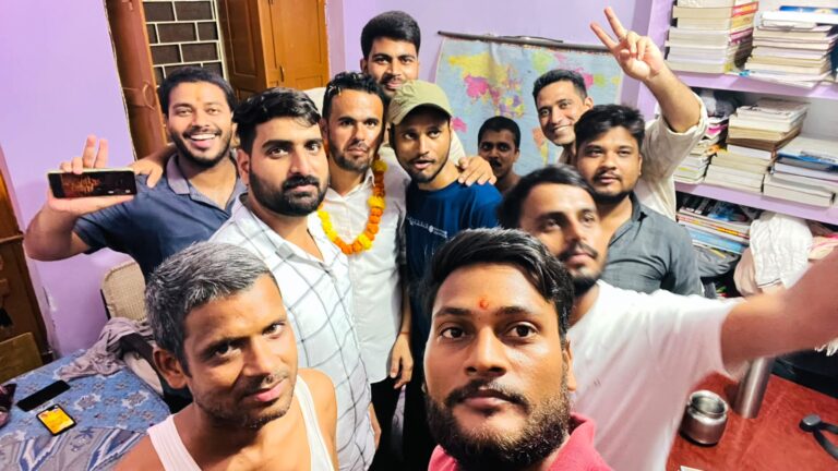 बड़ेरी के लाल आशुतोष दुबे ने रचा सफलता का इतिहास, UPSC में जूनियर असिस्टेंट पद पर चयन